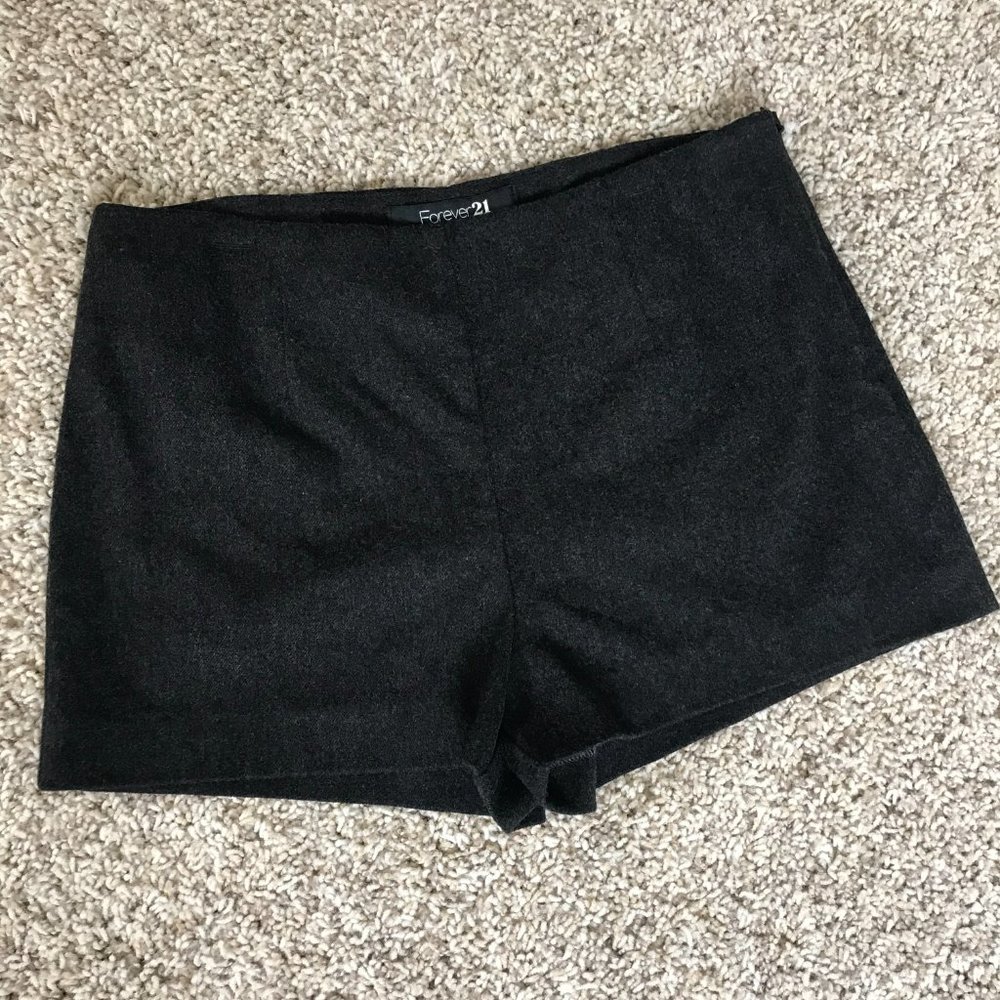 Forever 21 Fashion Shorts Gray - Picture 2 of 10